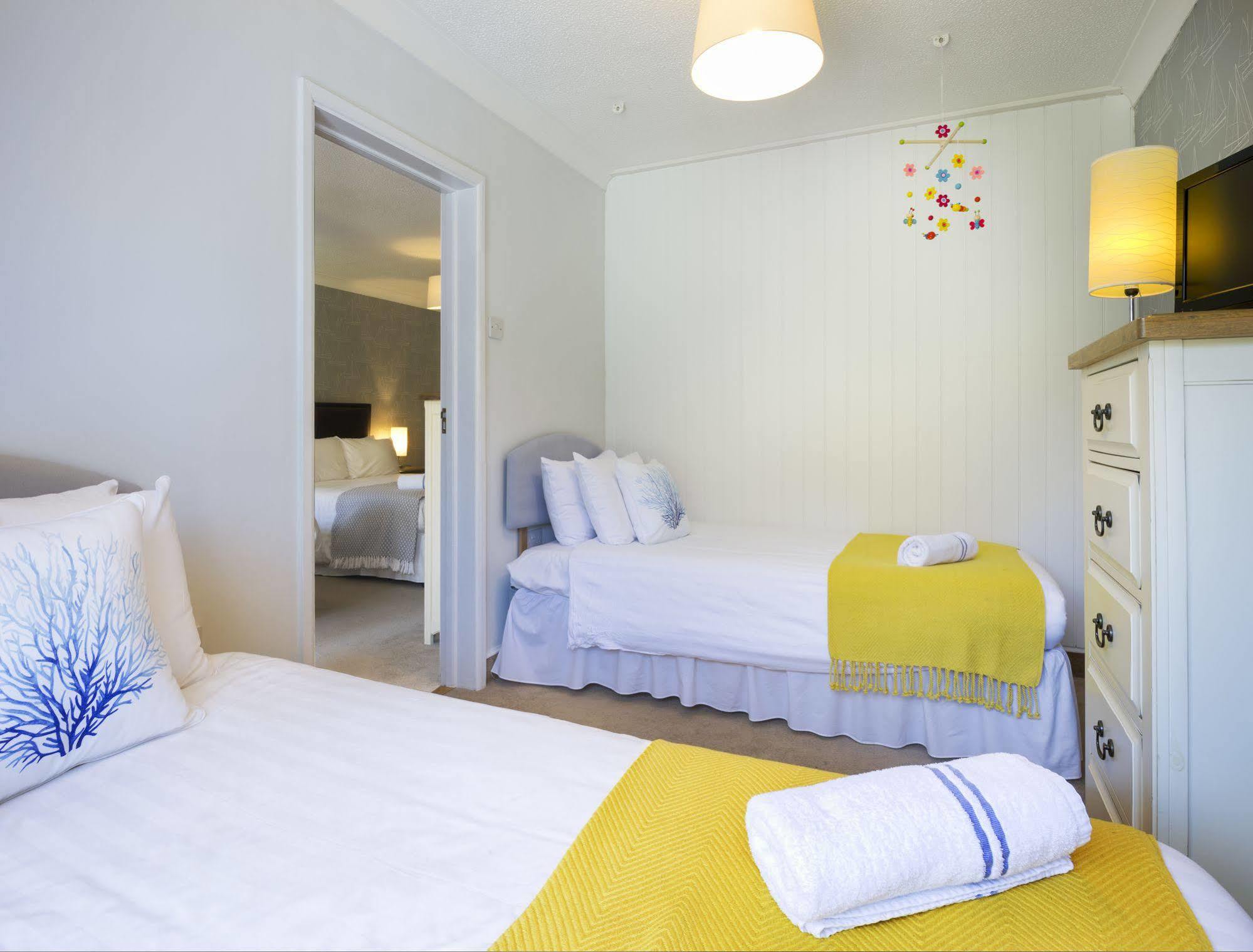 Soar Mill Cove Hotel Kingsbridge  Exterior photo